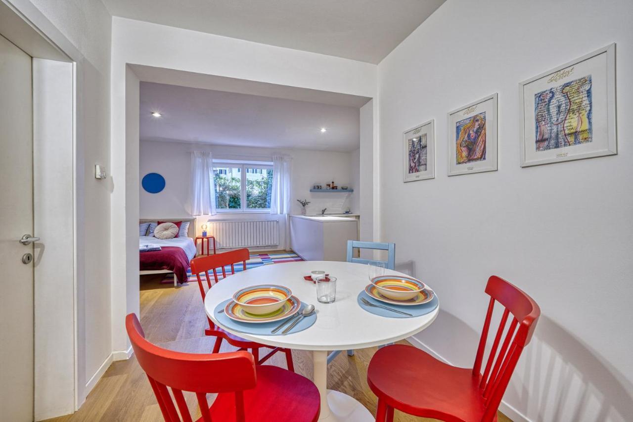 Centrally Located Apartment With Parking Space Caldaro Buitenkant foto