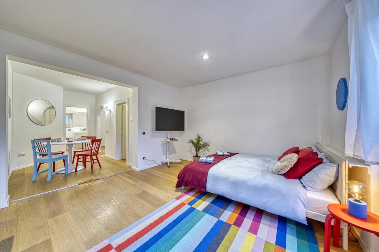 Centrally Located Apartment With Parking Space Caldaro Buitenkant foto